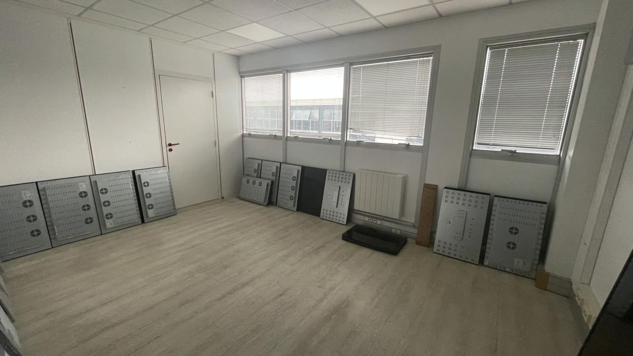 Local d'activité Garancières 2005m² Location local d'activité Garancières Yvelines OLACT2422569 13
